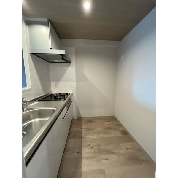  名古屋市営地下鉄桜通線/太閤通駅 徒歩7分 6階 1年未満