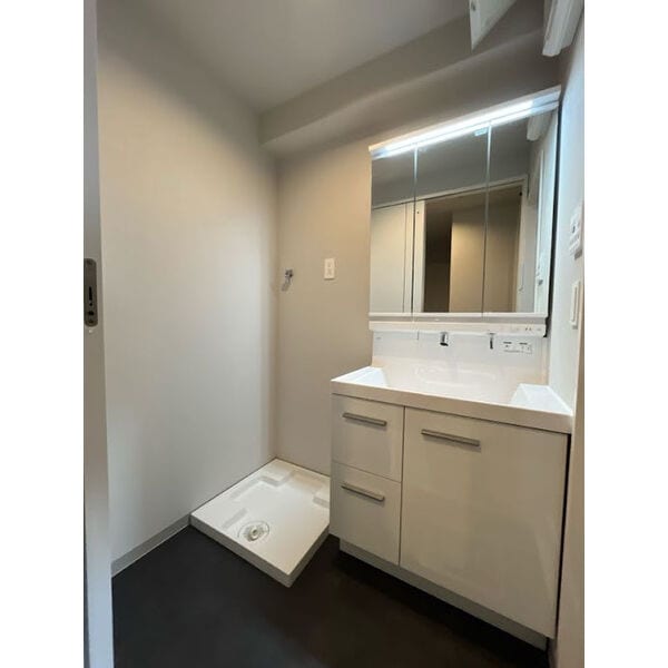  名古屋市営地下鉄桜通線/太閤通駅 徒歩7分 6階 1年未満