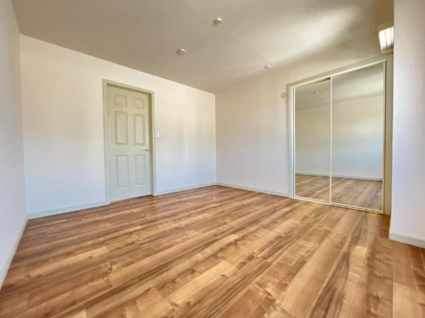 洋室 プレシャス