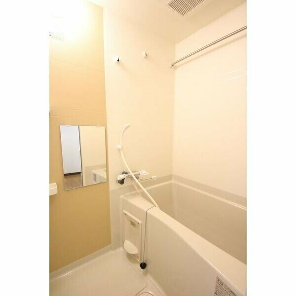 ※写真は同じマンションの違う部屋のものになります。 サン・名駅南ビル