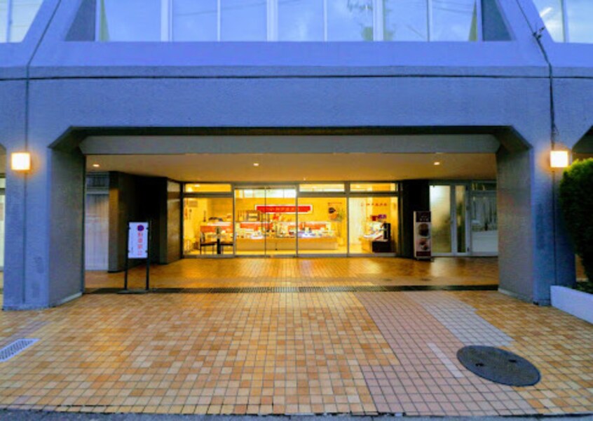 神戸ふう月堂名古屋営業所 387m サン・名駅南ビル