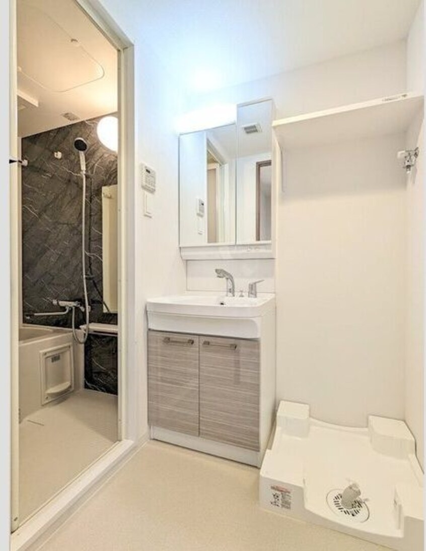  エスリード上前津LIVIA