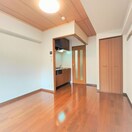  名古屋市営地下鉄東山線/栄駅 徒歩5分 2階 築24年