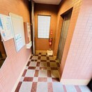  名古屋市営地下鉄東山線/栄駅 徒歩5分 2階 築24年