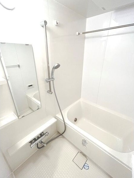  ブランシエスタ泉