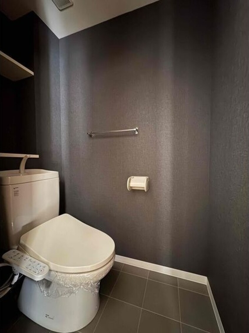  東海道本線/金山駅 徒歩6分 4階 築17年