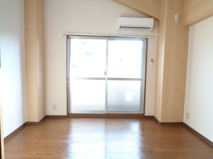  名古屋市営地下鉄東山線/新栄町駅 徒歩5分 9階 築29年