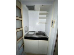 ※写真は同じマンションの違う部屋のものになります。