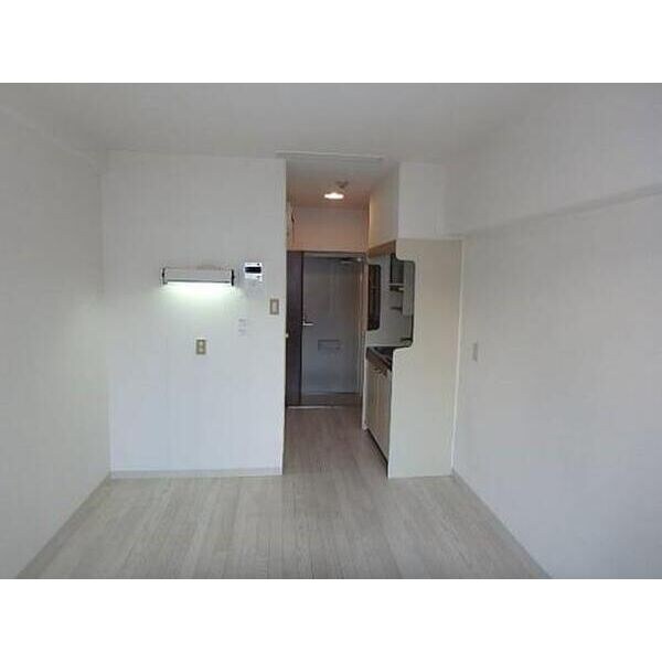  名古屋市営地下鉄東山線/伏見駅 徒歩8分 3階 築37年