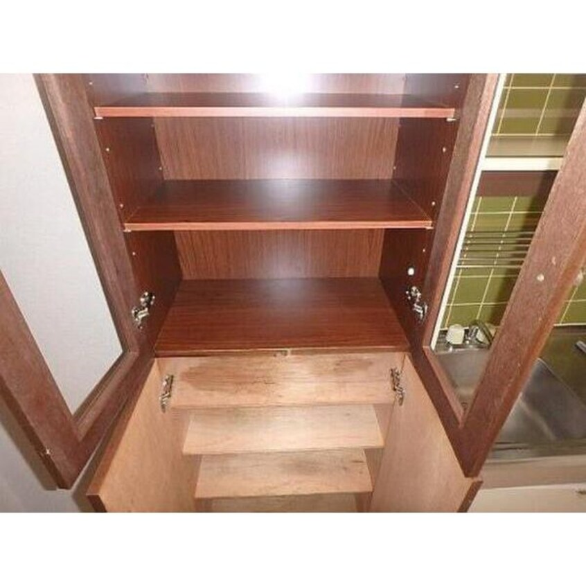  名古屋市営地下鉄東山線/伏見駅 徒歩8分 3階 築37年