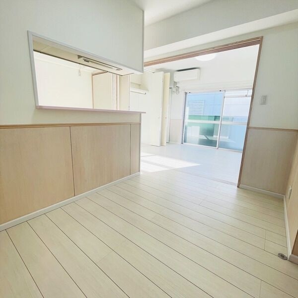  名古屋市営地下鉄鶴舞線/浅間町駅 徒歩2分 3階 築41年