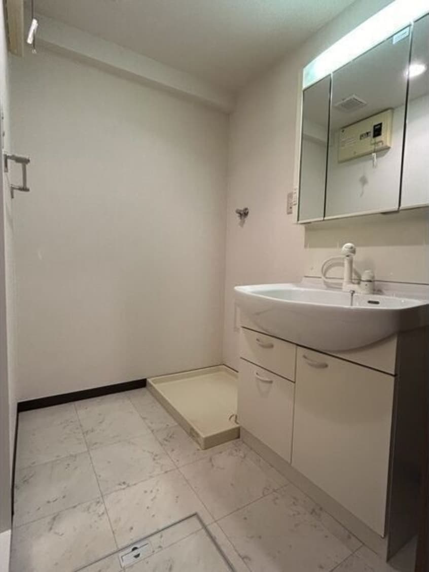  名古屋市営地下鉄東山線/今池駅 徒歩6分 1階 築22年