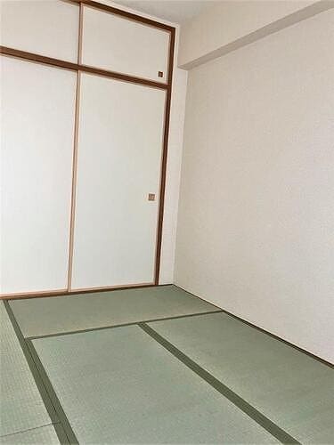 和室5.5畳の押入れ プライムメイツ東別院