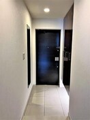 玄関(内側) プライムメイツ東別院