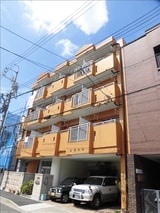 丸和マンション