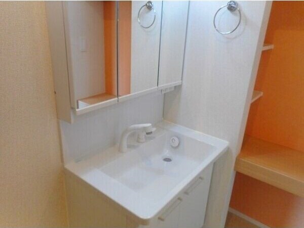  Ｌｉｓ　ｂｌａｎｃ（リ・ブラン