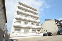 フローレス・コート