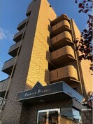 シャトレープランドールの外観