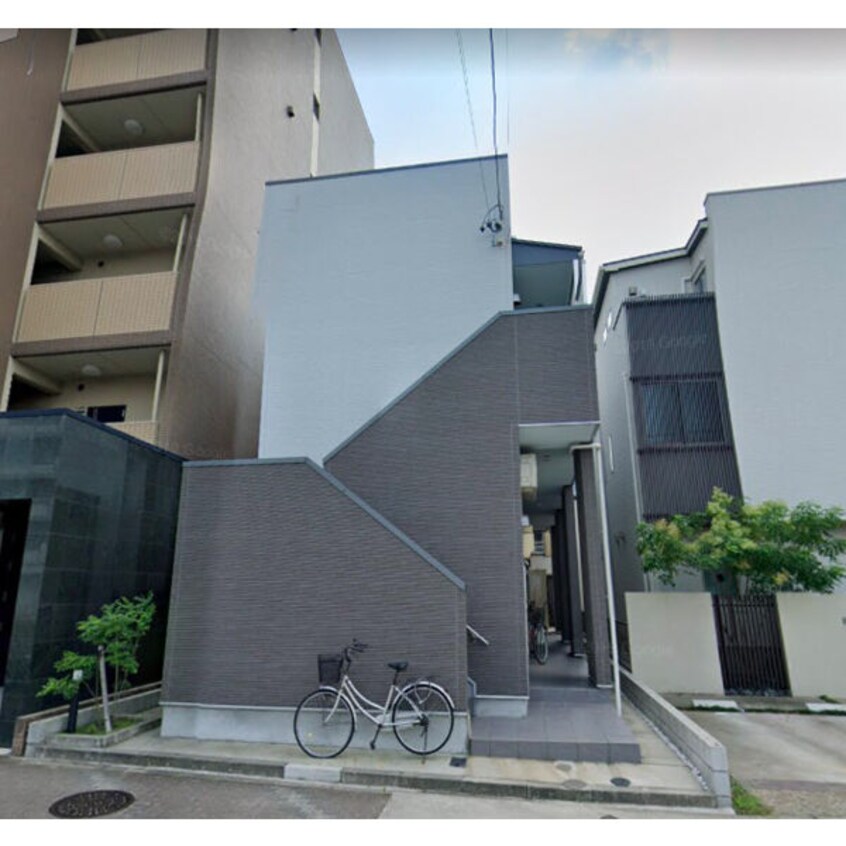  リヴェール鶴里