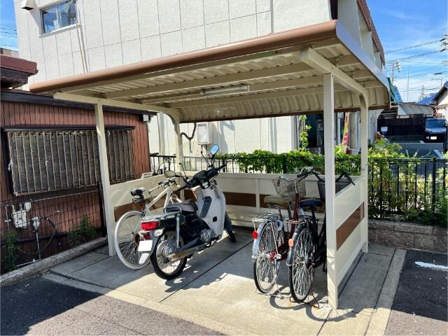 外観写真（昼） サニーパレス