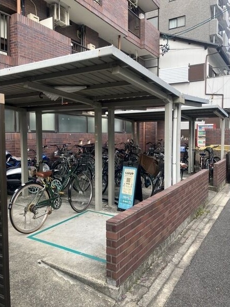  レスカール千代田