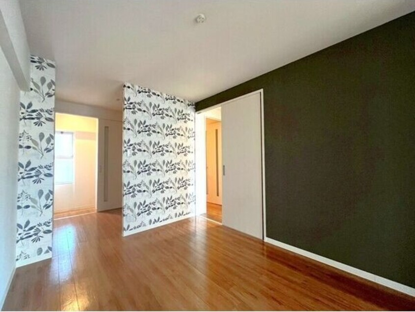  三秀レジデンス