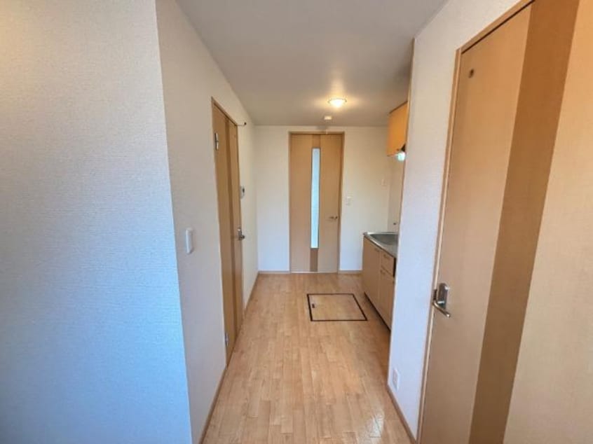 廊下 Ｔ．コオリナ