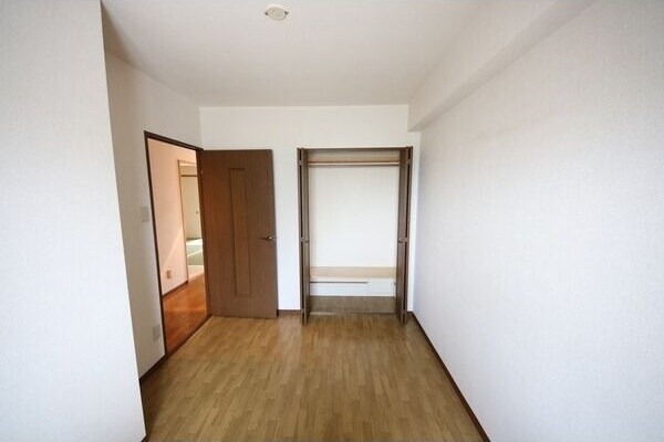  バンベール千種竹越