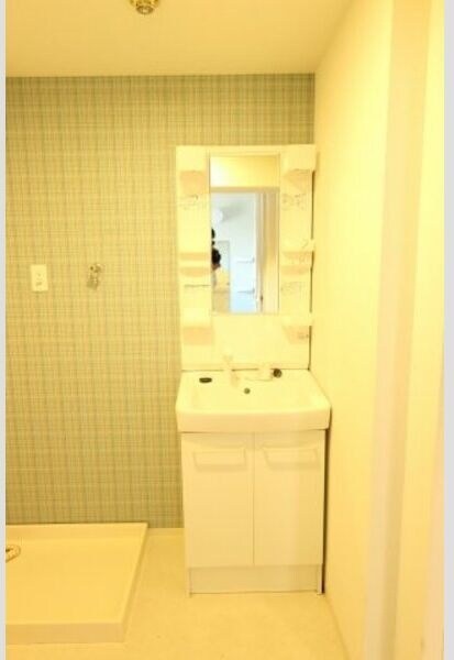  名古屋臨海高速鉄道<あおなみ線>/中島駅 徒歩26分 5階 築37年