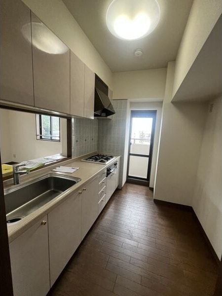  名古屋市営地下鉄名城線/八事日赤駅 徒歩2分 4階 築28年