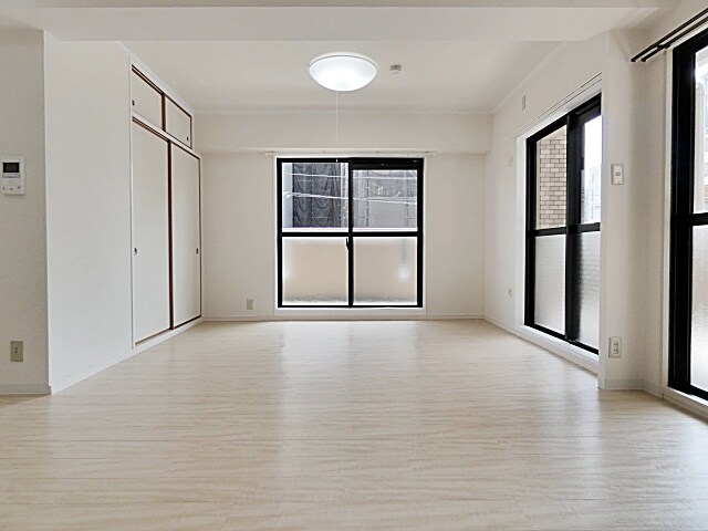  丸の内ＦＯＲＴ