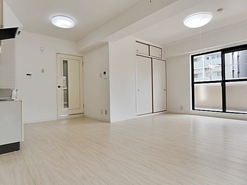  丸の内ＦＯＲＴ