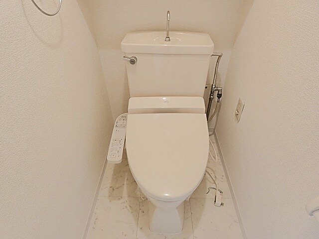  丸の内ＦＯＲＴ