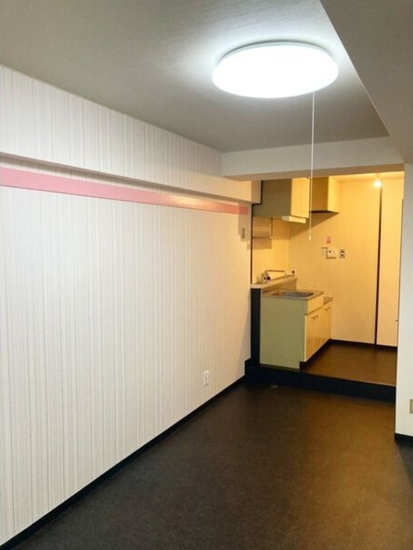  名古屋市営地下鉄桜通線/高岳駅 徒歩8分 4階 築37年