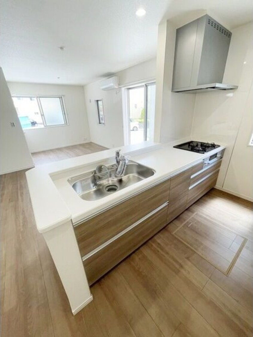  近鉄名古屋線/伏屋駅 徒歩17分 1-2階 築3年