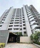 プラウド金山の外観