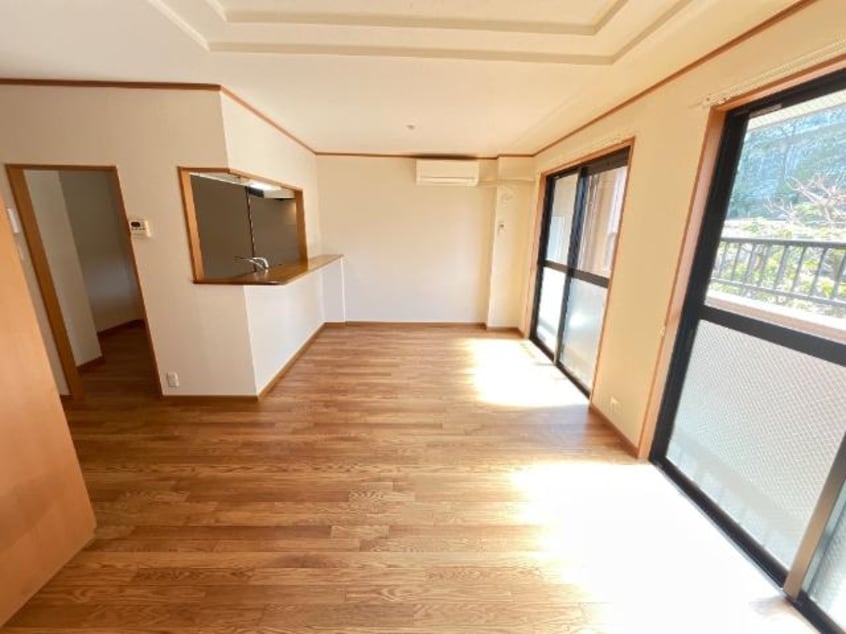 リビング ステイタカダ