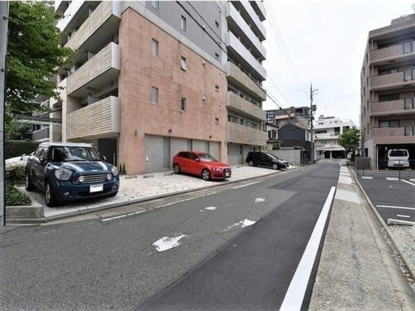  泉アパートメント