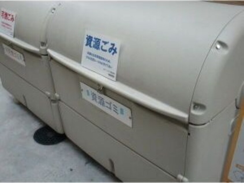  泉アパートメント