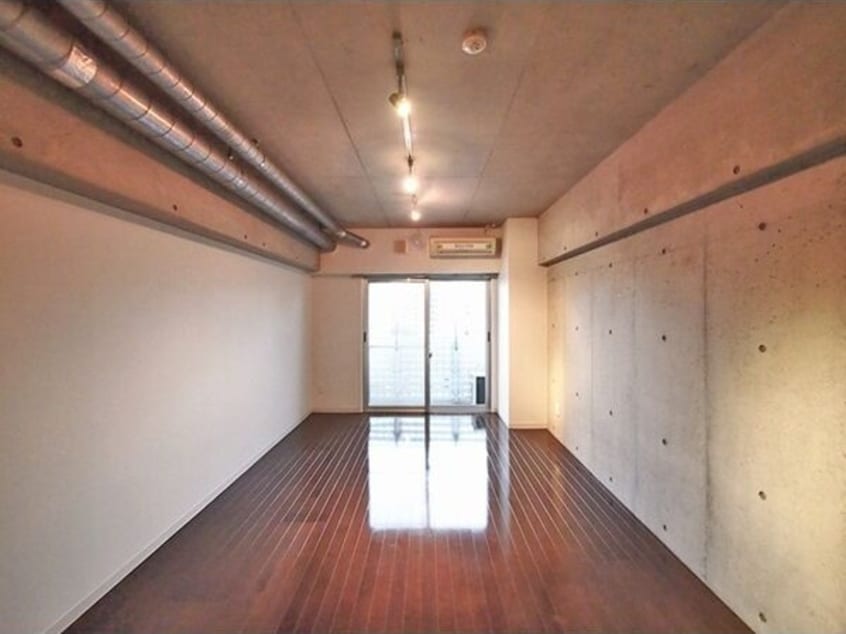  泉アパートメント