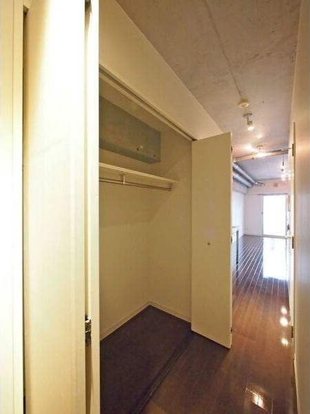  泉アパートメント