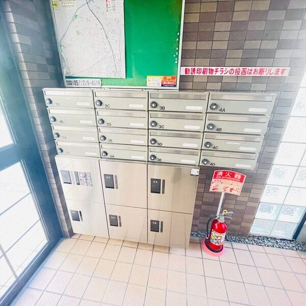  名古屋市営地下鉄桜通線/太閤通駅 徒歩11分 3階 築26年