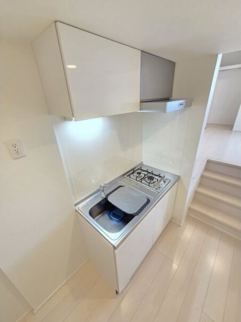  名古屋市営地下鉄桜通線/吹上駅 徒歩10分 2階 築9年