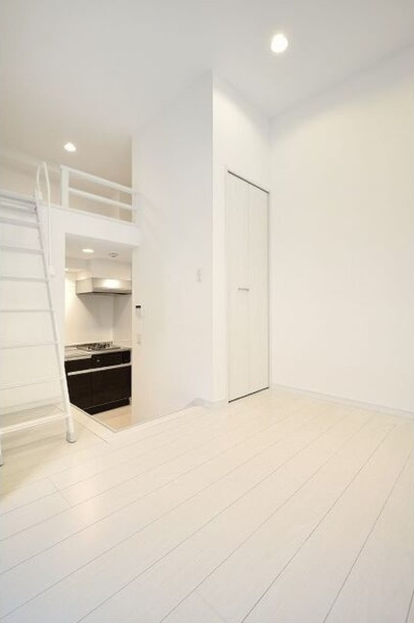  名古屋市営地下鉄鶴舞線/上小田井駅 徒歩10分 2階 築10年