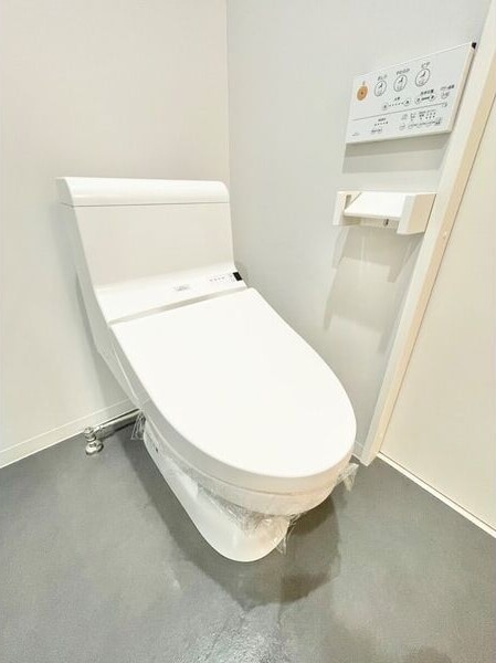  名古屋市営地下鉄鶴舞線/庄内緑地公園駅 徒歩7分 1階 築8年