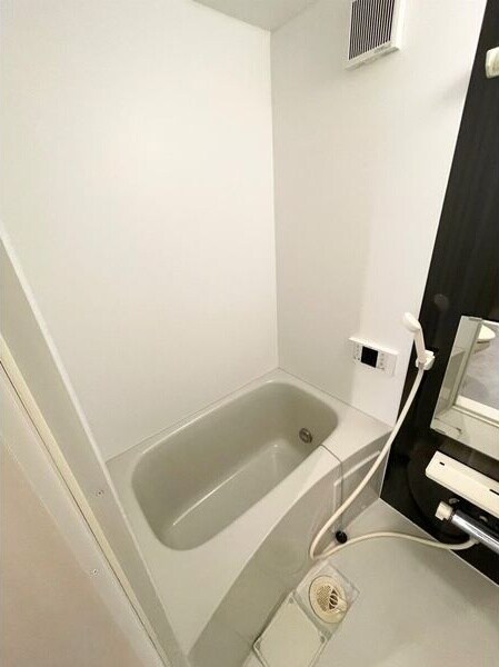  名古屋市営地下鉄東山線/岩塚駅 徒歩6分 2階 築12年