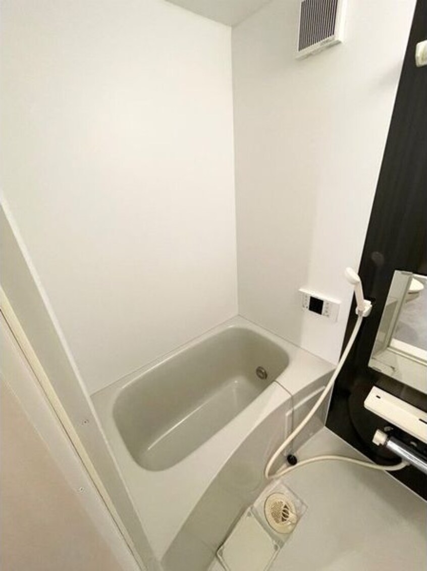  名古屋市営地下鉄東山線/岩塚駅 徒歩6分 2階 築12年