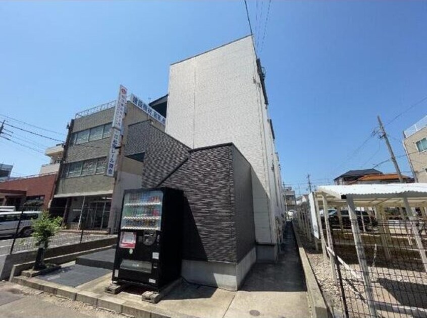  近鉄名古屋線/黄金駅 徒歩5分 1階 築11年