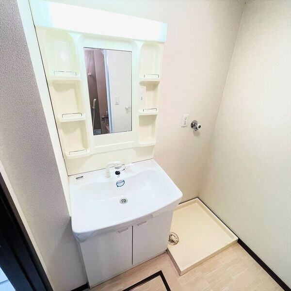  名古屋市営地下鉄東山線/岩塚駅 徒歩5分 1階 築17年