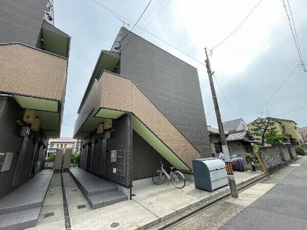  名古屋市営地下鉄東山線/本陣駅 徒歩9分 1階 築8年